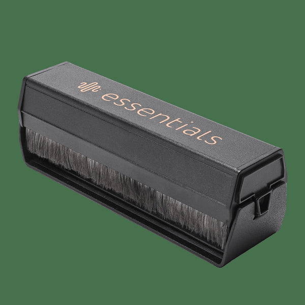 מברשת פחמן לניקוי תקליטים Essentials Carbon Brush 2